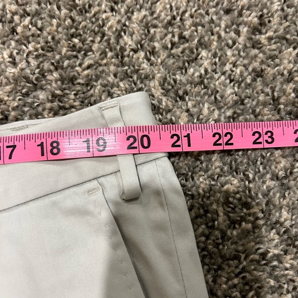 J. Hilburn Khaki Pants, size 41 Waist X 32 Inseam. - Picture 3 of 8